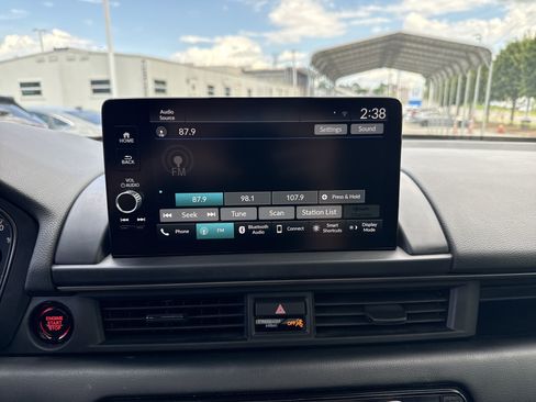 Certified 2025 Honda Pilot TrailSport image 23