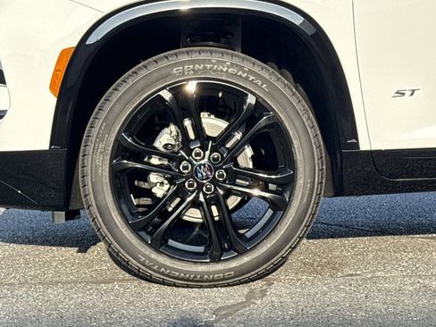 New 2026 Buick Enclave Sport Touring w/ Power Package AWD/4WD image 17
