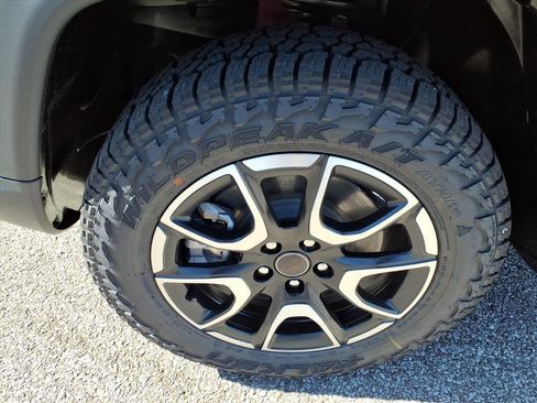 New 2026 Jeep Compass Trailhawk image 21