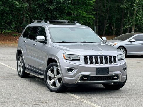 Used 2014 Jeep Grand Cherokee Overland AWD/4WD image 3