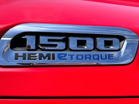 Used 2023 RAM 1500 Laramie AWD/4WD image 10