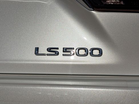 Used 2020 Lexus LS 500 image 11