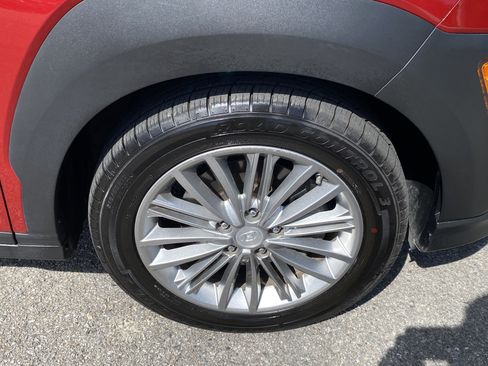 Used 2018 Hyundai Kona SEL AWD/4WD image 28