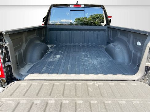 Used 2022 RAM 1500 Big Horn AWD/4WD image 25