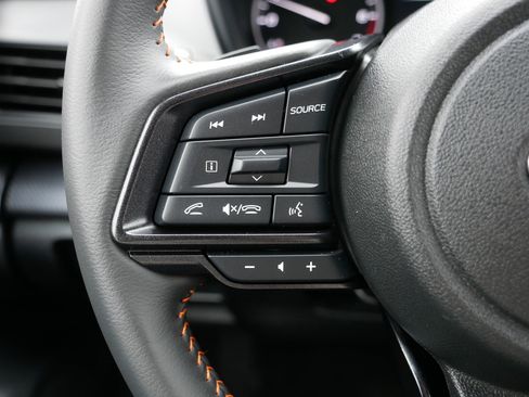 Certified 2025 Subaru Crosstrek 2.5i Limited w/ Popular Package #3A AWD/4WD image 31