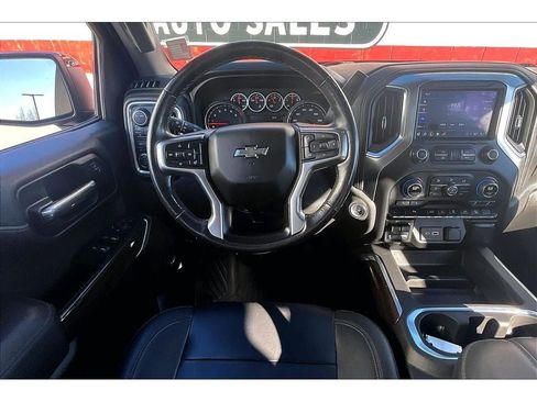 Used 2022 Chevrolet Silverado 1500 LT Trail Boss w/ LT Trail Boss Premium Package image 6