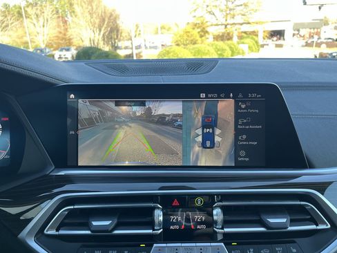 Used 2023 BMW X5 sDrive40i w/ Parking Assistance Package image 24