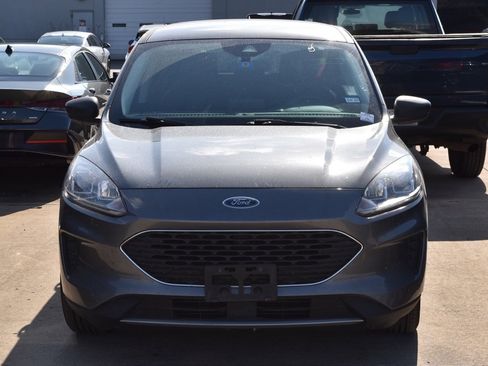 Certified 2022 Ford Escape SE image 3