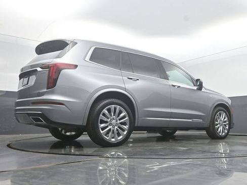 Certified 2025 Cadillac XT6 Premium Luxury w/ Technology Package AWD/4WD image 54
