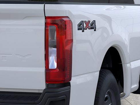 New 2026 Ford F250 XL w/ Snow Plow/Camper Package image 21