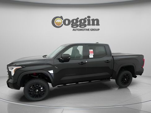 New 2026 Toyota Tundra Limited AWD/4WD image 3