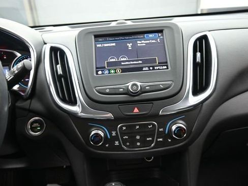 Used 2020 Chevrolet Equinox LT FWD image 10