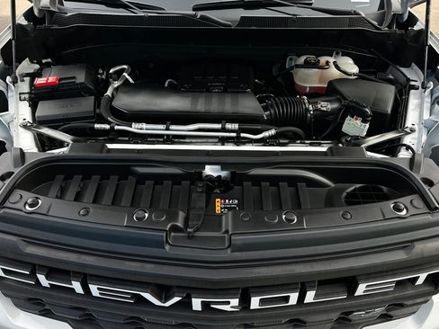 Used 2024 Chevrolet Silverado 1500 Custom image 23