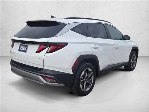 Used 2025 Hyundai Tucson SEL AWD/4WD image 5