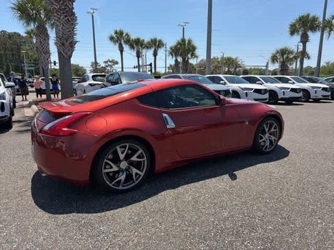 Used 2015 Nissan 370Z w/ Sport Package image 13