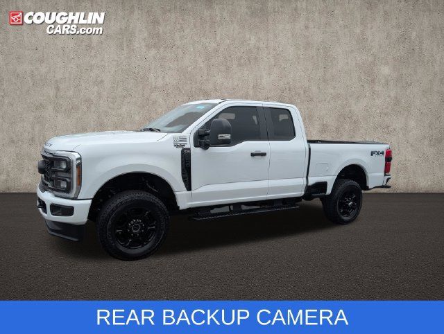 Used 2024 Ford F250 XL w/ STX Appearance Package AWD/4WD image 5
