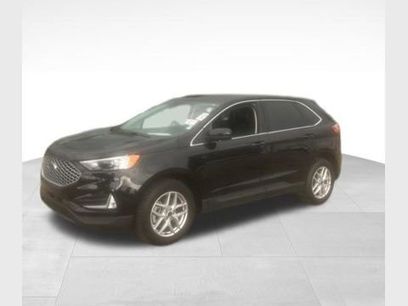 Used 2023 Ford Edge SEL w/ Convenience Package