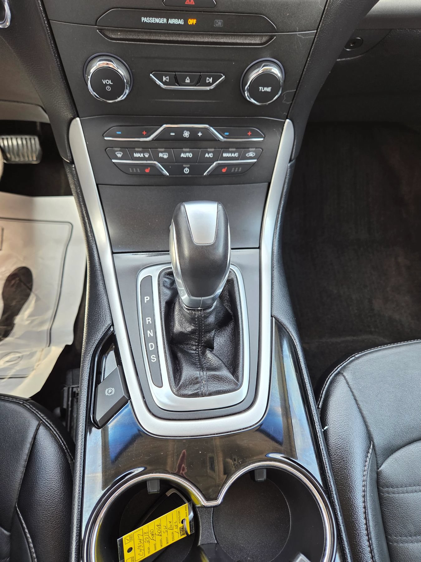 Used 2018 Ford Edge SEL w/ Equipment Group 201A AWD/4WD image 28