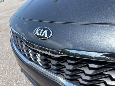 Used 2020 Kia Optima S w/ S Panoramic Sunroof Package image 10