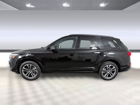 Certified 2026 Audi Q7 2.0T Premium w/ Convenience Plus Package AWD/4WD image 2
