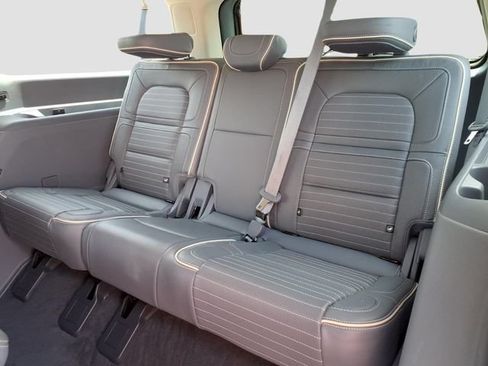 Used 2024 Lincoln Navigator L Black Label AWD/4WD image 29