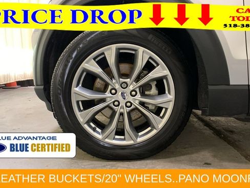 Certified 2022 Ford Explorer XLT w/ Equipment Group 202A AWD/4WD image 45