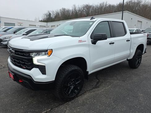 New 2026 Chevrolet Silverado 1500 LT Trail Boss w/ Convenience Package II image 4