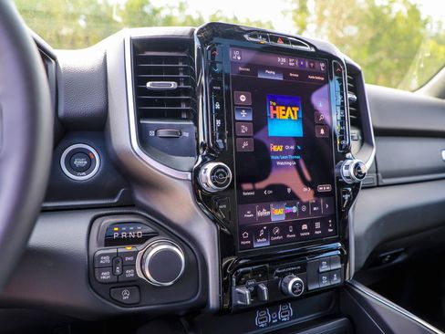 New 2026 RAM 1500 Big Horn AWD/4WD image 15