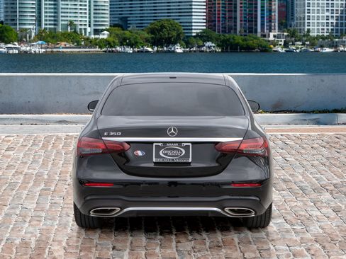 Used 2022 Mercedes-Benz E 350 Sedan image 6