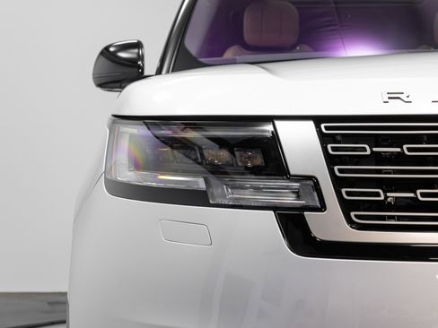 Used 2023 Land Rover Range Rover Autobiography image 50