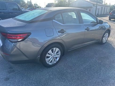 Used 2025 Nissan Sentra S FWD image 8
