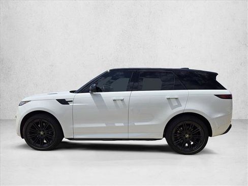 Used 2025 Land Rover Range Rover Sport Dynamic SE AWD/4WD image 9