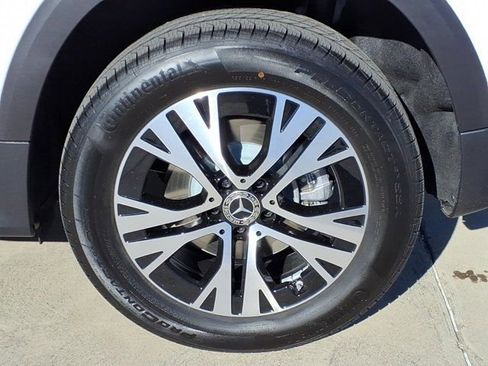 New 2026 Mercedes-Benz GLB 250 4MATIC image 24