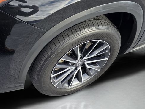 Certified 2024 Lexus NX 250 FWD w/ Premium Package image 10