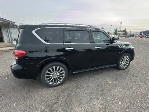 Used 2015 INFINITI QX80 Luxe w/ 22" Wheel Package image 3
