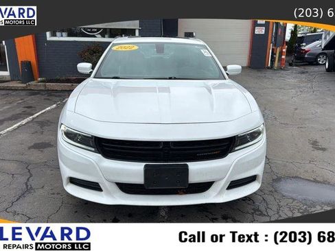 Used 2022 Dodge Charger SXT w/ Leather Interior Group RWD image 2