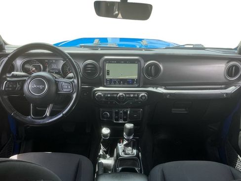 Used 2022 Jeep Gladiator Sport AWD/4WD image 17
