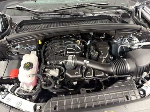 Used 2024 Jeep Grand Cherokee L Limited w/ Luxury Tech Group II image 20