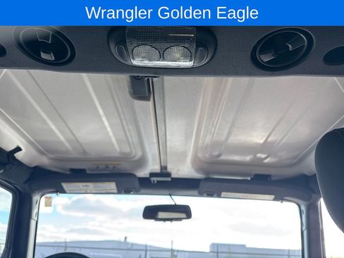 Used 2018 Jeep Wrangler Sport image 23