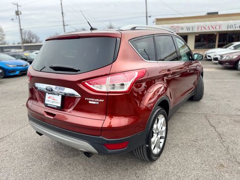 Used 2014 Ford Escape Titanium image 3