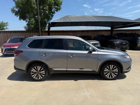 Used 2020 Mitsubishi Outlander SEL FWD image 4