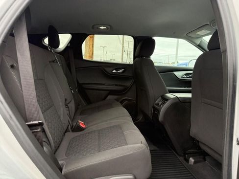 Used 2020 Chevrolet Blazer LT FWD image 10