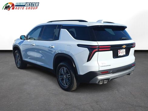 New 2026 Chevrolet Traverse LT w/ Driver Confidence Package image 8