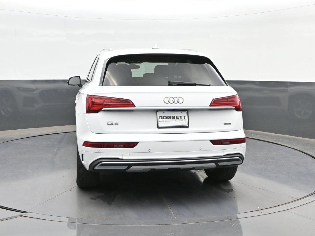 Used 2021 Audi Q5 2.0T Premium w/ Convenience Package AWD/4WD image 8