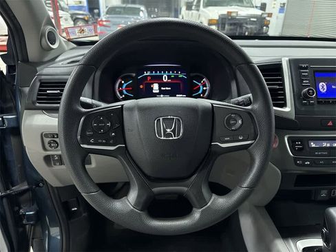Used 2019 Honda Pilot LX image 19