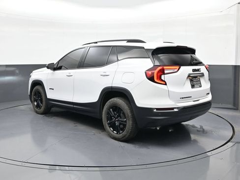 Used 2024 GMC Terrain AT4 w/ Tech Package AWD/4WD image 5
