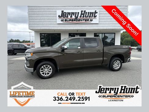 Used 2023 Chevrolet Silverado 1500 LT AWD/4WD image 1