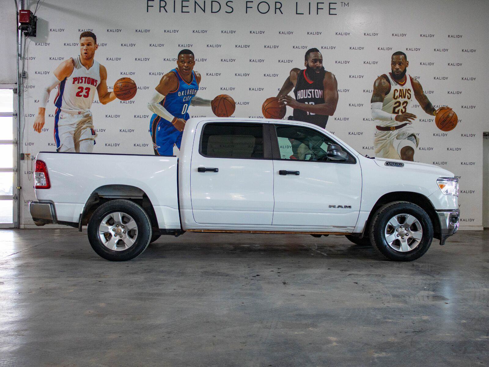 Used 2023 RAM 1500 Big Horn AWD/4WD image 17