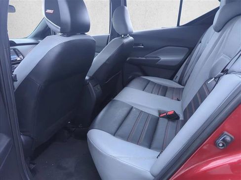 Used 2021 Nissan Kicks SR w/ SR Premium Package image 22