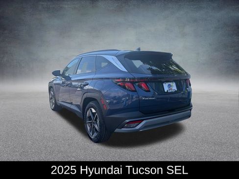 Used 2025 Hyundai Tucson SEL FWD image 3